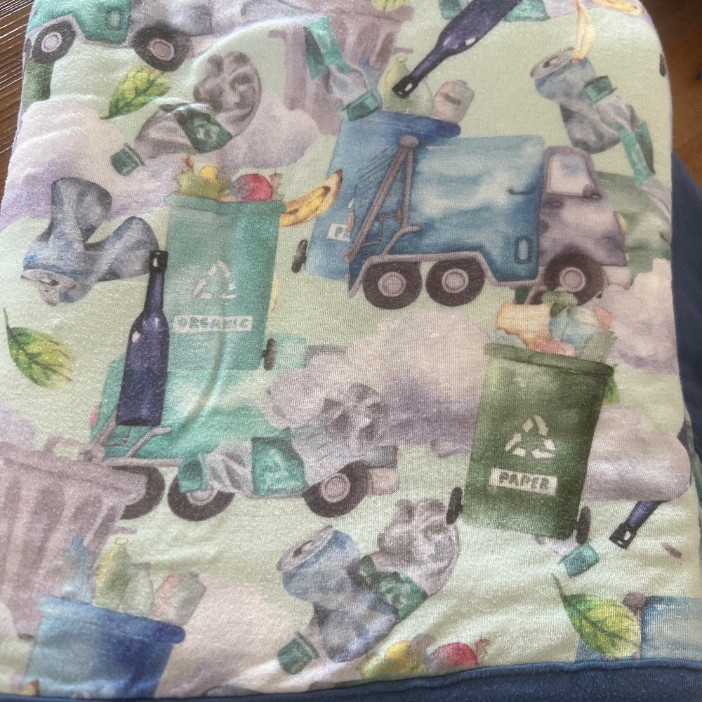 Posh peanut trash truck patoo